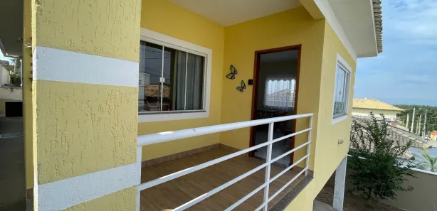 Casa de Condomínio com 3 Quartos para alugar, 94m² no Ogiva, Cabo Frio