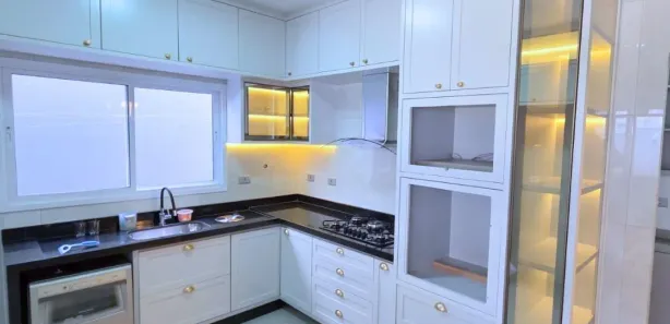Casa com 3 Quartos à venda, 250m² no Vila Carlota, Campo Grande