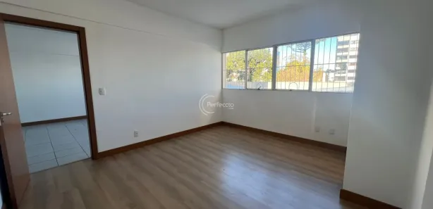 Sala Comercial à venda, 59m² no Centro, Caxias do Sul