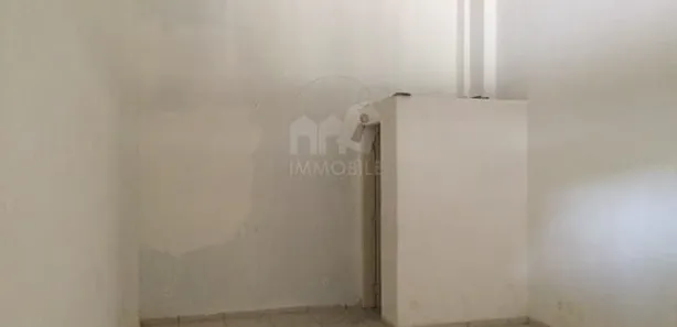 Ponto Comercial para alugar, 28m² no Retiro, Petrópolis