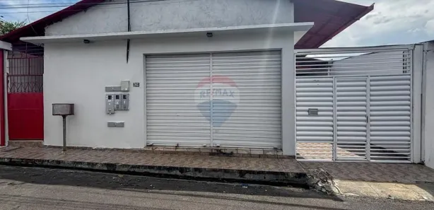 Casa com 4 Quartos à venda, 300m² no Dom Pedro I, Manaus
