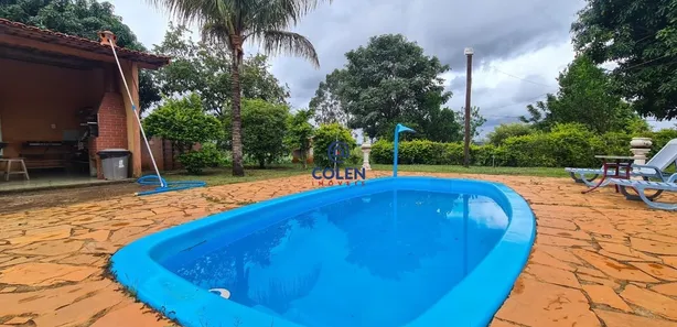 Fazenda/Sítio com 4 Quartos à venda, 250m² no , Caetanópolis