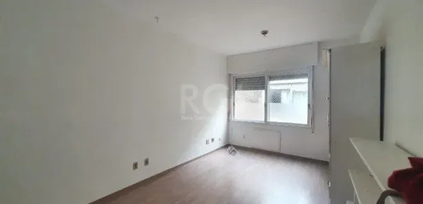 Kitnet com 1 Quarto à venda, 32m² no Farroupilha, Porto Alegre