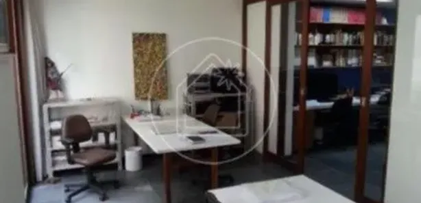Casa com 2 Quartos à venda, 180m² no Petrópolis, Natal