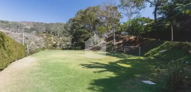 Casa com 5 Quartos para venda ou aluguel, 435m² no Pedro do Rio, Petrópolis