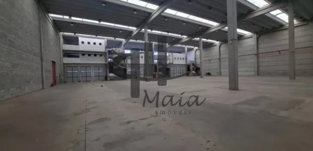 Galpão/Depósito/Armazém para alugar, 1385m² no Centro, Araçariguama