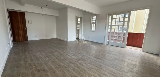 Sala Comercial à venda, 38m² no Centro, Gramado
