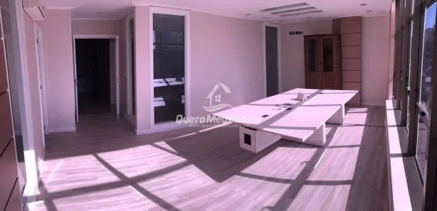Sala Comercial à venda, 101m² no São Pelegrino, Caxias do Sul