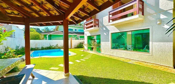 Casa de Condomínio com 3 Quartos à venda, 227m² no Balneário Praia do Pernambuco, Guarujá