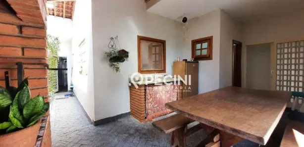 Casa com 3 Quartos à venda, 180m² no Jardim Vila Bela, Rio Claro