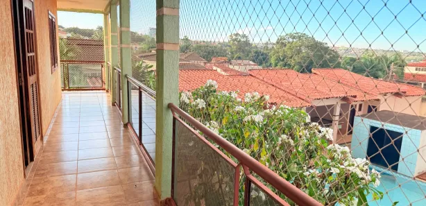 Sobrado com 4 Quartos para alugar, 300m² no Setor Habitacional Vicente Pires - Trecho 3, Brasília