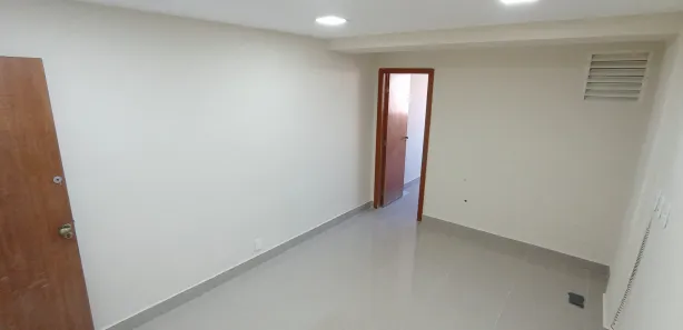 Ponto Comercial com 1 Quarto para alugar, 30m² no Guará II, Brasília
