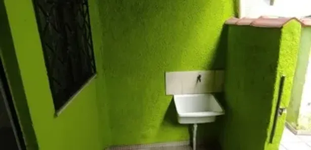 Kitnet para alugar, 20m² no Califórnia, Nova Iguaçu