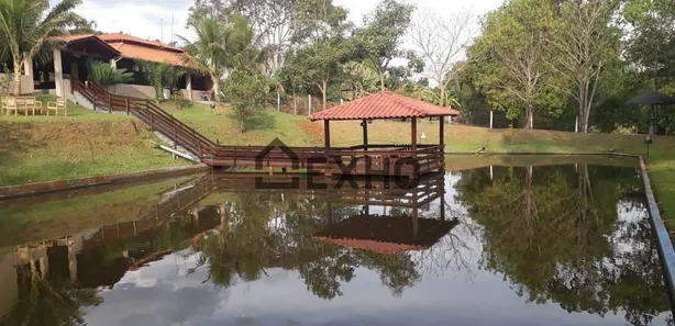 Fazenda/Sítio com 3 Quartos à venda, 200m² no , Campo Limpo de Goiás