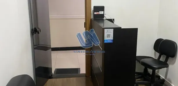 Sala Comercial à venda, 28m² no Brotas, Salvador