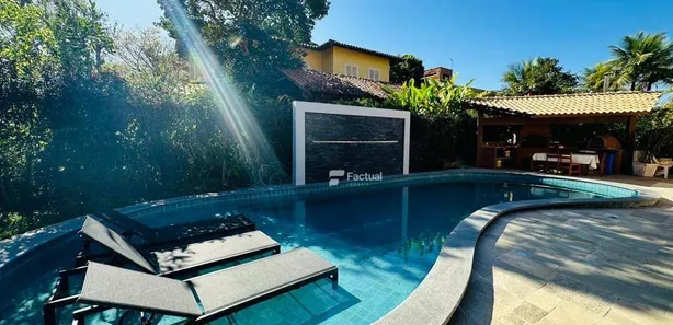 Casa de Condomínio com 5 Quartos à venda, 300m² no Enseada, Guarujá