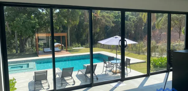 Fazenda/Sítio com 4 Quartos à venda, 1300m² no , Mairinque