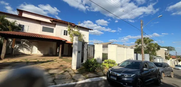 Casa de Condomínio com 4 Quartos para alugar, 548m² no Setor Habitacional Jardim Botânico, Brasília
