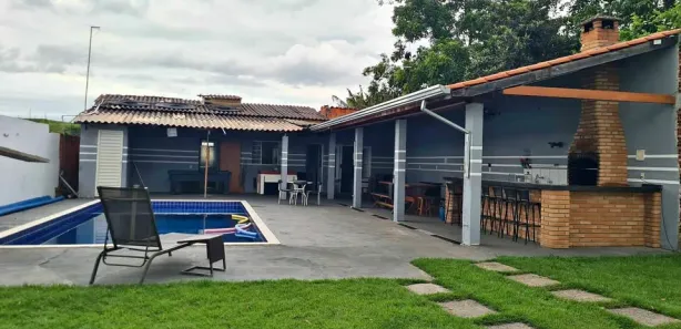 Casas à venda em Itapema, SC - Viva Real