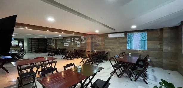 Ponto Comercial para alugar, 180m² no Vila Canária, Salvador