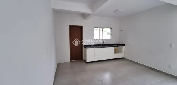 Sobrado com 3 Quartos para alugar, 120m² no Campeche, Florianópolis