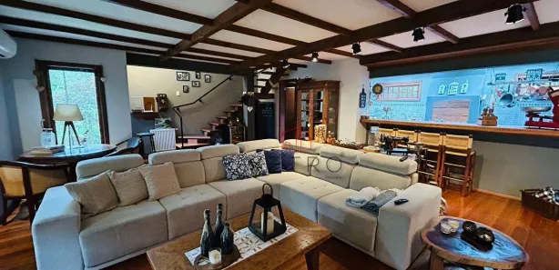 Casa com 3 Quartos à venda, 206m² no Bairro Lago Negro, Gramado