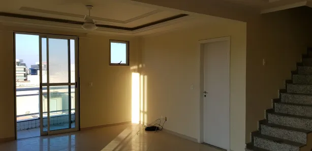 Cobertura com 3 Quartos para alugar, 198m² no Braga, Cabo Frio