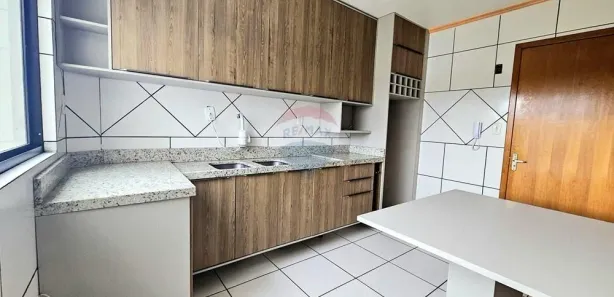 Apartamento com 2 Quartos para alugar, 80m² no Sarandi, Sarandi