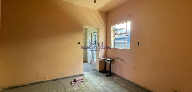 Casa com 2 Quartos à venda, 256m² no Jardim São José, Belo Horizonte