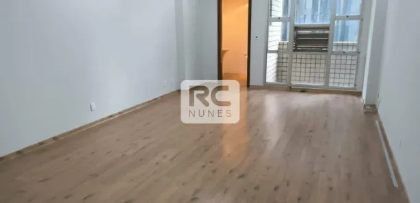 Sala Comercial à venda, 35m² no Lourdes, Belo Horizonte