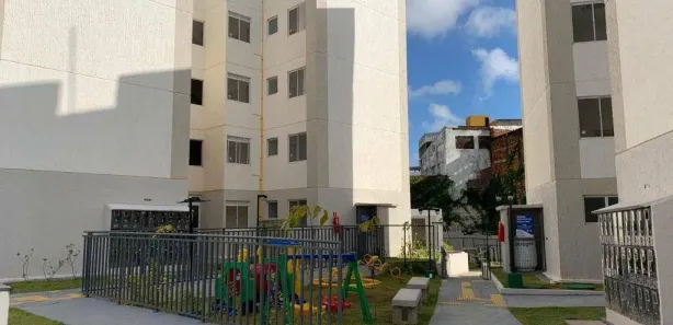Apartamento com 2 Quartos para alugar, 41m² no Mares, Salvador