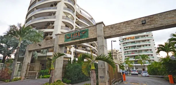 Apartamento com 2 Quartos para alugar, 73m² no Recreio dos Bandeirantes, Rio de Janeiro