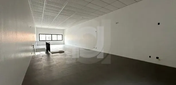 Sala Comercial para alugar, 135m² no Centro, Portão
