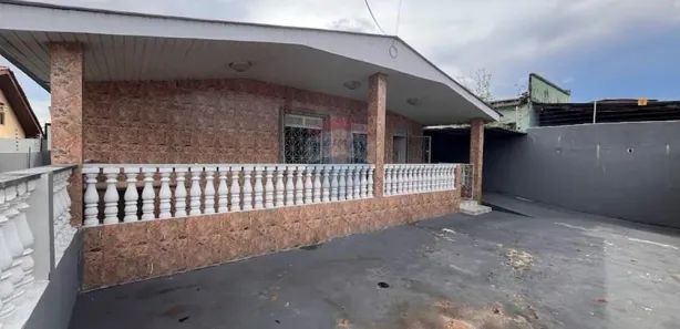 Casa com 2 Quartos à venda, 132m² no Japiim, Manaus
