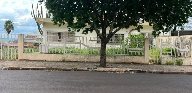 Casa com 4 Quartos para venda ou aluguel, 197m² no Jardim Upon The Hills, Marialva