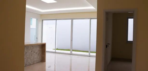 Casa de Condomínio com 3 Quartos à venda, 300m² no Ponta Negra, Manaus