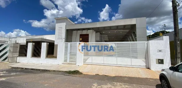 Casa com 4 Quartos à venda, 700m² no Setor de Habitações Individuais Norte, Brasília