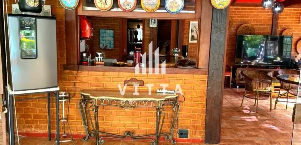 Casa com 4 Quartos para alugar, 1380m² no Cuiabá, Petrópolis