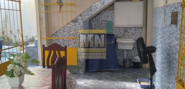 Casa com 5 Quartos à venda, 180m² no Itapuã, Salvador