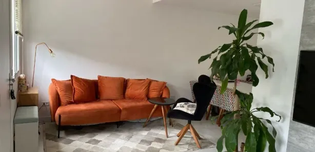 Casa de Condomínio com 2 Quartos para alugar, 100m² no Vila Oliveira, Mogi das Cruzes