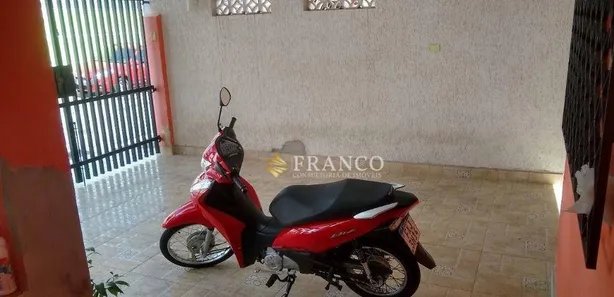 Casa com 3 Quartos à venda, 122m² no Jardim Califórnia, Taubaté