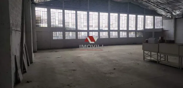 Galpão/Depósito/Armazém à venda, 720m² no Ipê, Belo Horizonte