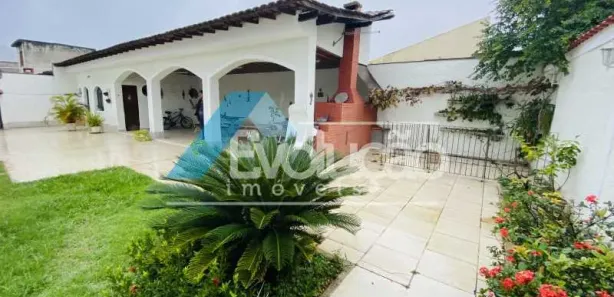 Casa com 3 Quartos para venda ou aluguel, 300m² no Campo Grande, Rio de Janeiro