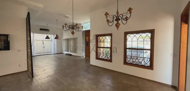 Casa de Condomínio com 3 Quartos para venda ou aluguel, 285m² no Condomínio Terras do Vale, Caçapava