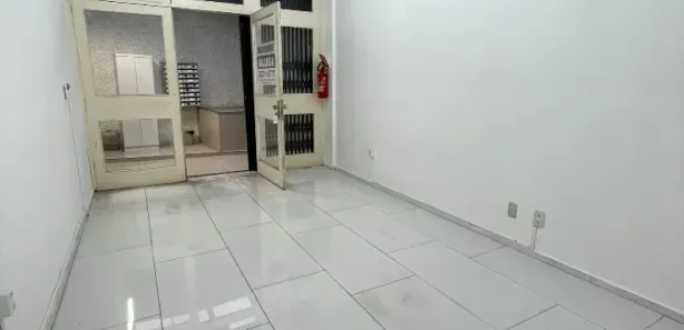 Sala Comercial à venda, 27m² no São Pelegrino, Caxias do Sul