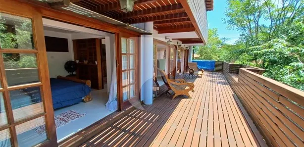 Casa com 6 Quartos para venda ou aluguel, 330m² no Pedro do Rio, Petrópolis