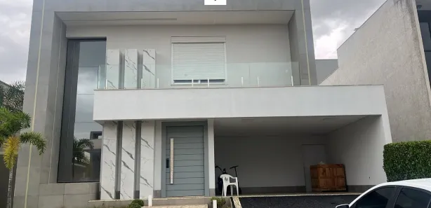 Sobrado com 4 Quartos à venda, 360m² no Jardins Valência, Goiânia