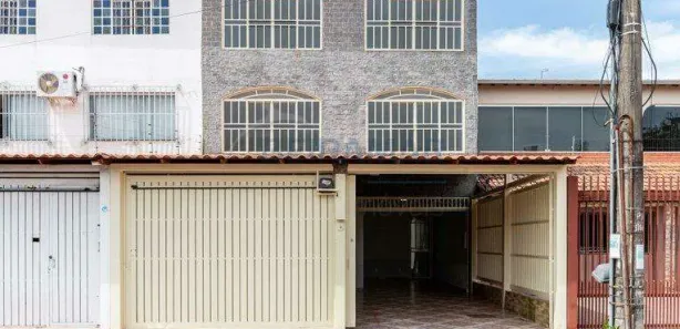 Sobrado com 4 Quartos à venda, 300m² no Areal, Brasília