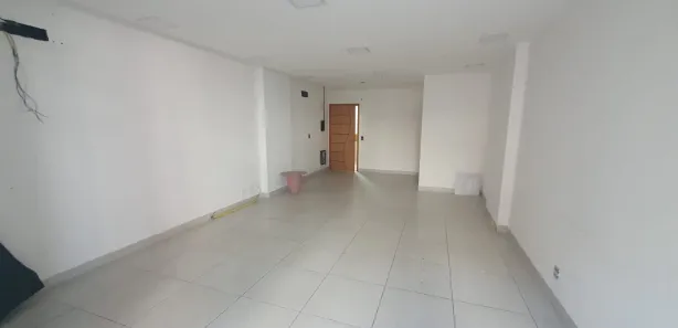 Ponto Comercial para alugar, 39m² no Centro, Nova Iguaçu