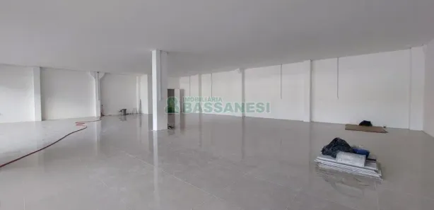 Ponto Comercial para alugar, 150m² no Cruzeiro, Caxias do Sul